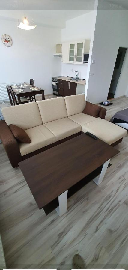 Apartman Kapitana Nalepku Anna Liptovský Mikuláš Exterior foto